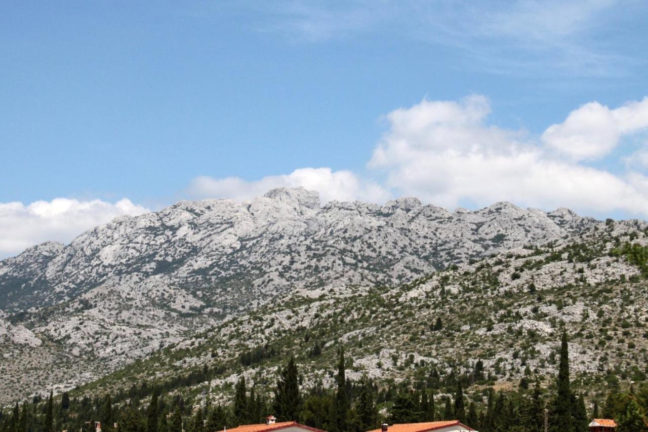 Apartments And Rooms By The Sea Starigrad, Paklenica - 6591 Exterior photo