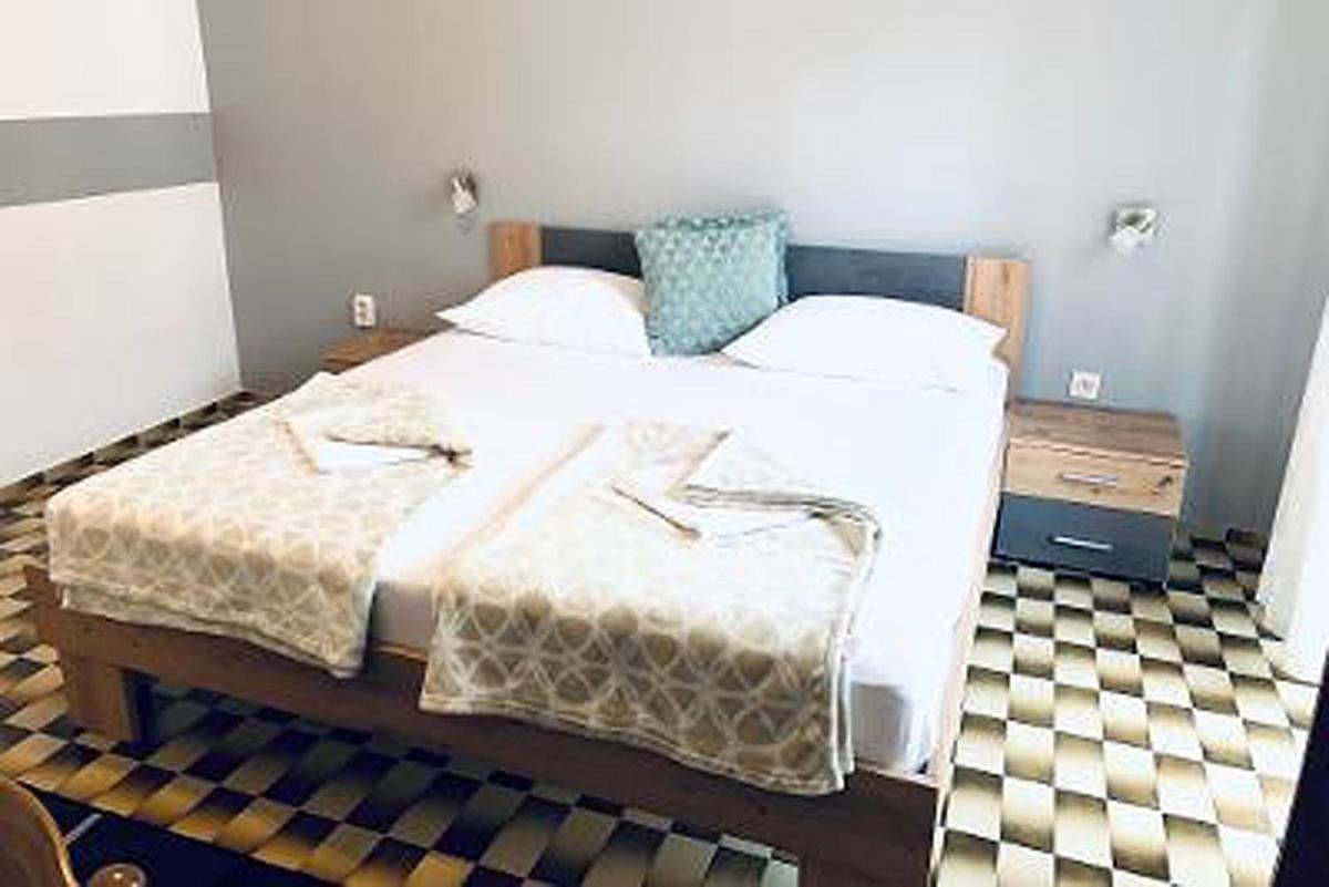 Apartments And Rooms By The Sea Starigrad, Paklenica - 6591 Room photo